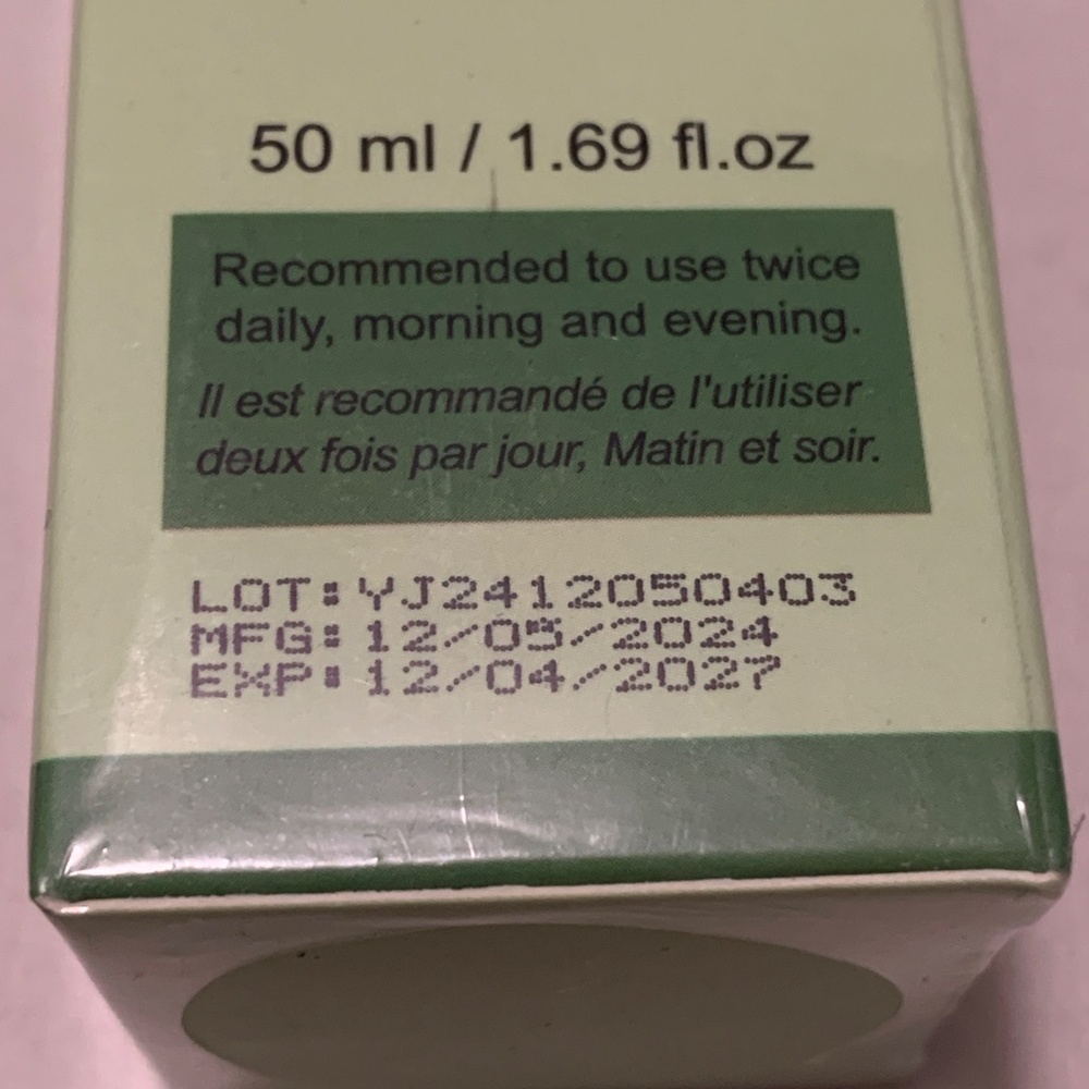 Noni Facial Serum -for wrinkles and fine lines Soothing Green new sealed - Picture 2 of 9